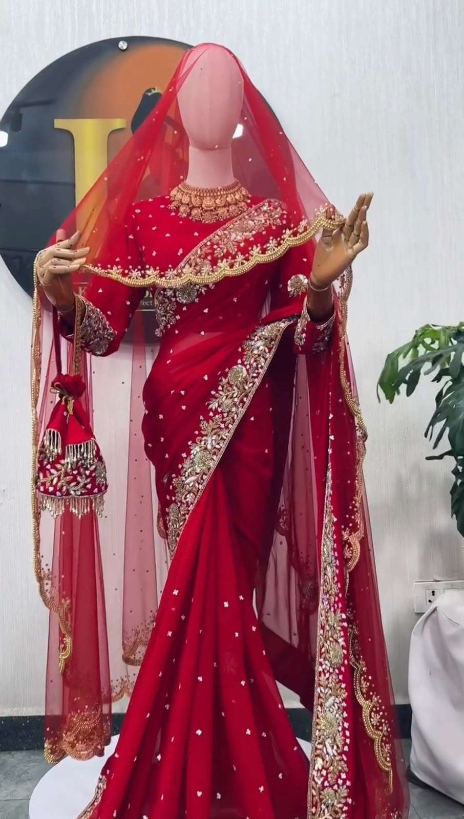 KARVA CHOUTH SPECIAL PREMIUM RED COLOR SAREE  MADE OF RANGOLI SILK FABRIC RESELLER IN SURAT 5635